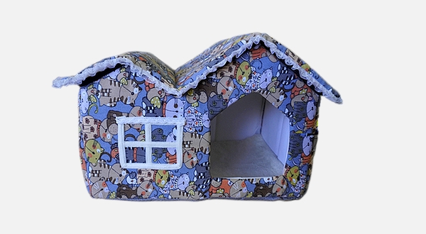 بيت للقطط شكل بيت 